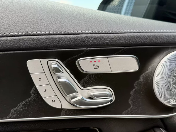 Mercedes-Benz GLC 220 d 4MATIC - foto 30