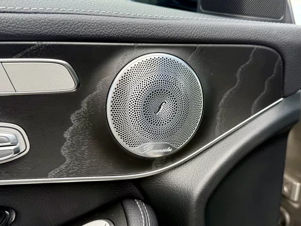 Mercedes-Benz GLC 220 d 4MATIC - foto 31