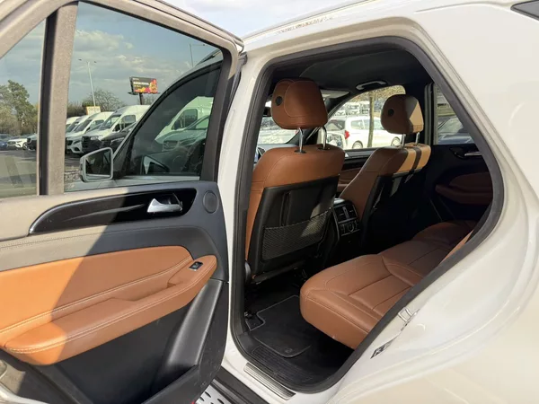 Mercedes-Benz GLE 350 d 4MATIC SUV - foto 14