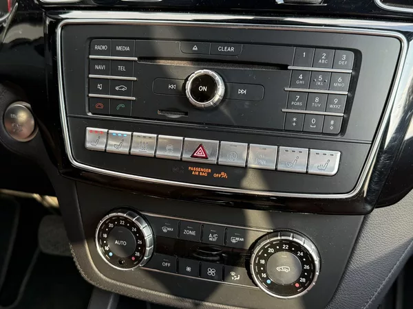 Mercedes-Benz GLE 350 d 4MATIC SUV - foto 22