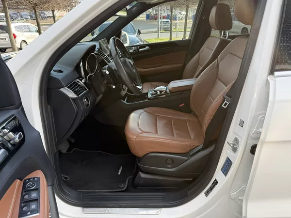 Mercedes-Benz GLE 350 d 4MATIC SUV - foto 27