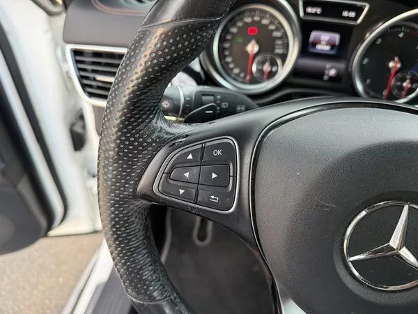 Mercedes-Benz GLE 350 d 4MATIC SUV - foto 33