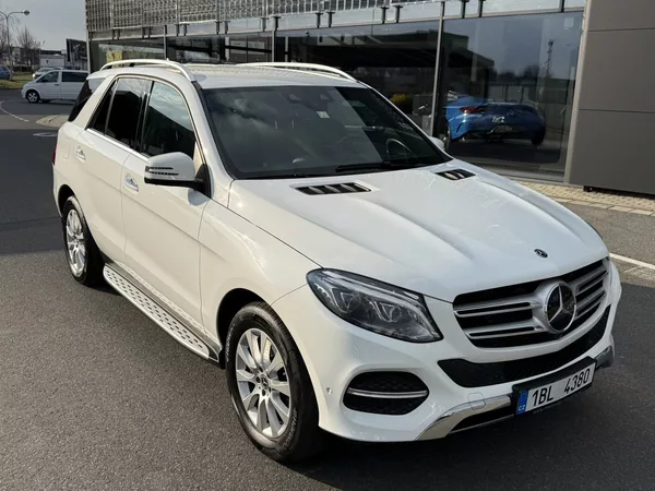Mercedes-Benz GLE 350 d 4MATIC SUV - foto 45