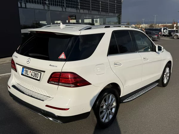 Mercedes-Benz GLE 350 d 4MATIC SUV - foto 48