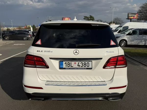 Mercedes-Benz GLE 350 d 4MATIC SUV - foto 7