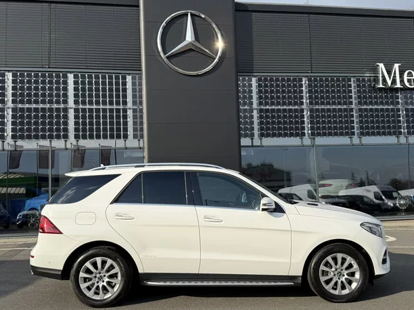 Mercedes-Benz GLE 350 d 4MATIC SUV - foto 9