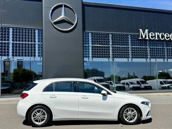 Mercedes-Benz Třídy A 180 d - foto 10