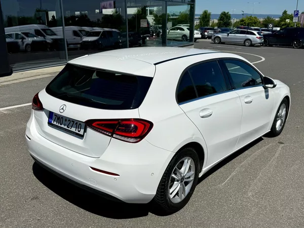 Mercedes-Benz Třídy A 180 d - foto 31