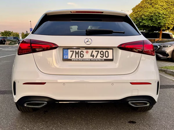 Mercedes-Benz Třídy A 180 - foto 10