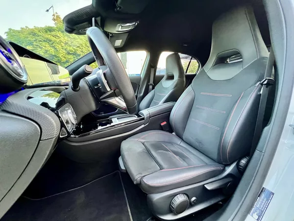 Mercedes-Benz Třídy A 180 - foto 29