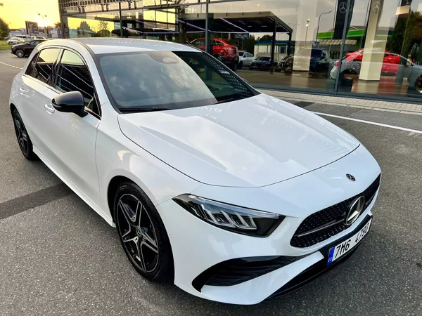 Mercedes-Benz Třídy A 180 - foto 38