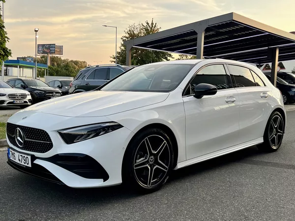 Mercedes-Benz Třídy A 180 - foto 5
