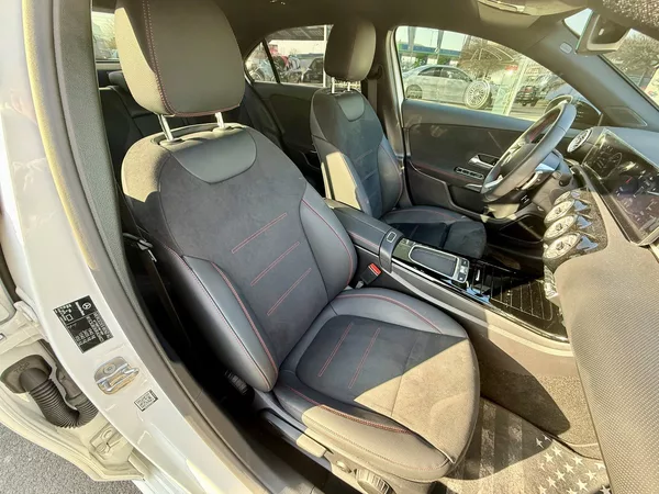 Mercedes-Benz Třídy A 180 sedan - FACELIFT - foto 34