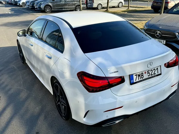 Mercedes-Benz Třídy A 180 sedan - FACELIFT - foto 39