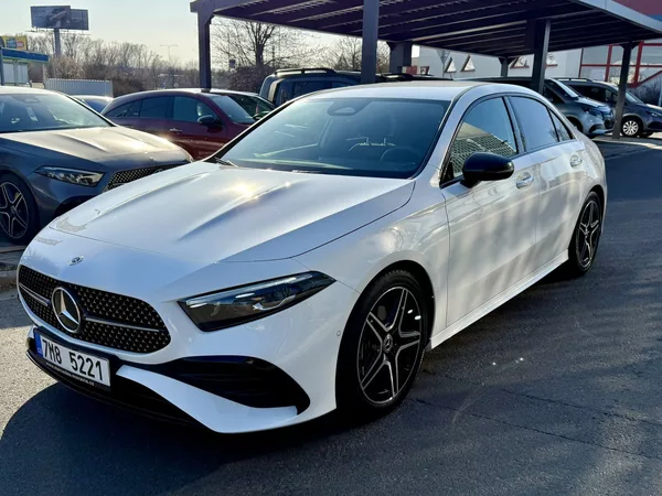 Mercedes-Benz Třídy A 180 sedan - FACELIFT - foto 5
