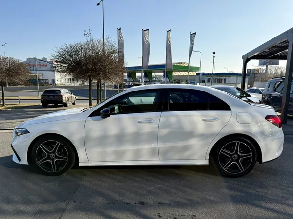 Mercedes-Benz Třídy A 180 sedan - FACELIFT - foto 6