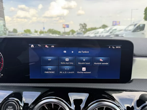 Mercedes-Benz Třídy A 200 - foto 27