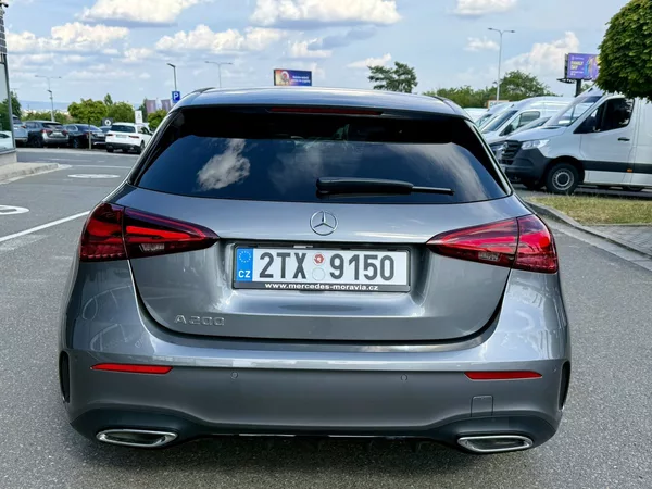Mercedes-Benz Třídy A 200 - foto 7