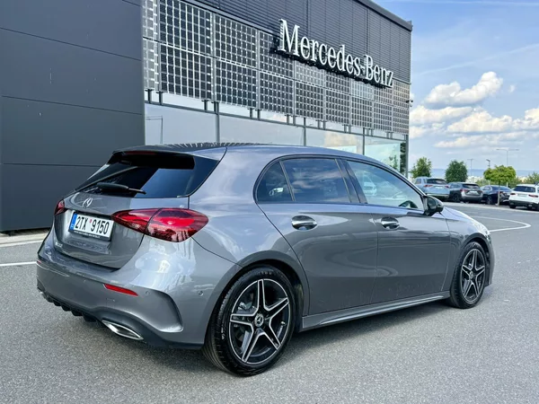 Mercedes-Benz Třídy A 200 - foto 8