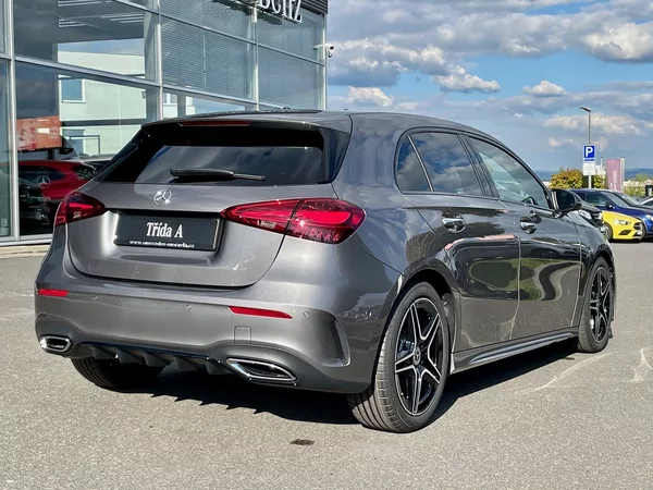 Mercedes-Benz Třídy A 180 Linie AMG - foto 3