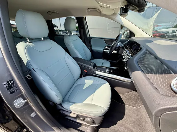 Mercedes-Benz Třídy B 180 d linie Progressive - foto 38