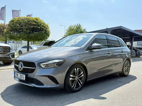 Mercedes-Benz Třídy B 180 d linie Progressive - foto 4