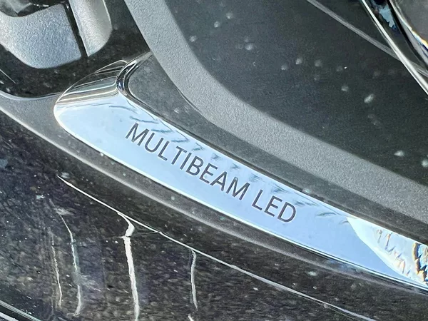 Mercedes-Benz Třídy E 300 de 4MATIC AMG linie - foto 10