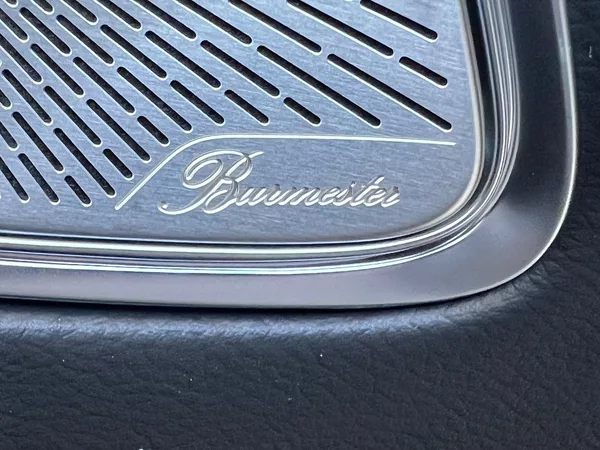 Mercedes-Benz Třídy E 300 de 4MATIC kombi s EQ - foto 26
