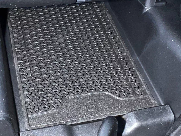 Mercedes-Benz Třídy E 300 de 4MATIC kombi s EQ - foto 33