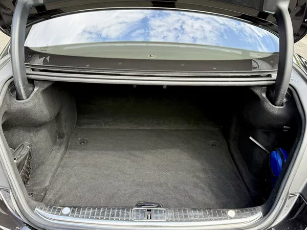 Mercedes-Benz Třídy S 500 4MATIC kupé - foto 10