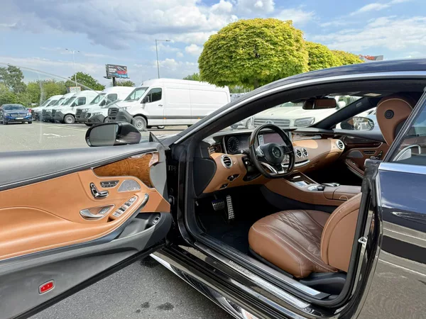 Mercedes-Benz Třídy S 500 4MATIC kupé - foto 12