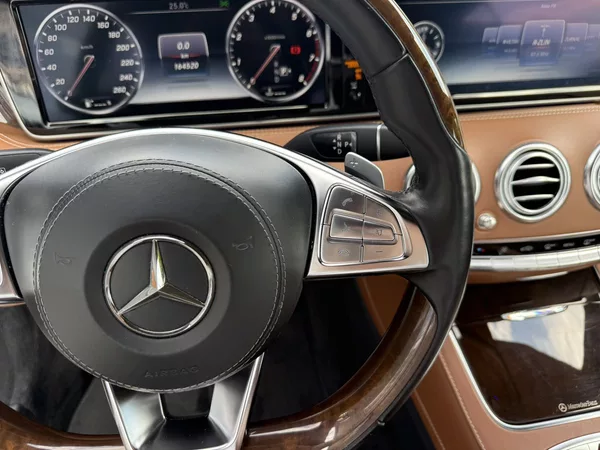 Mercedes-Benz Třídy S 500 4MATIC kupé - foto 30