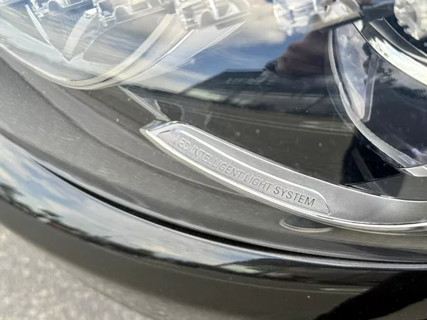 Mercedes-Benz Třídy S 500 4MATIC kupé - foto 43