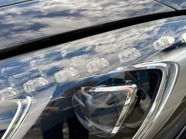Mercedes-Benz Třídy S 500 4MATIC kupé - foto 44