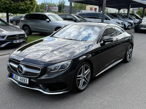 Mercedes-Benz Třídy S 500 4MATIC kupé - foto 46