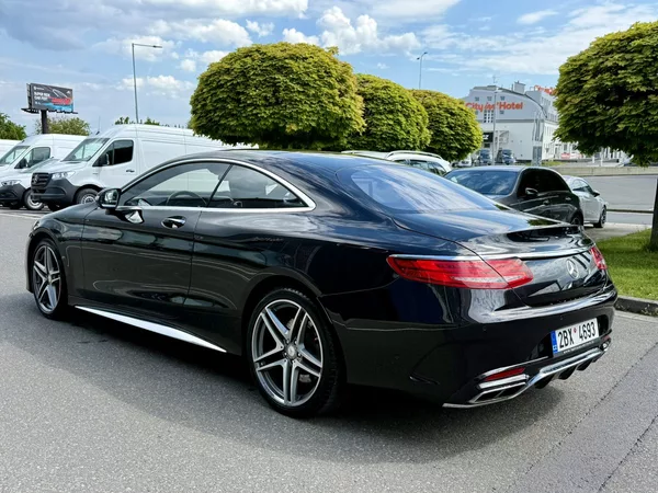Mercedes-Benz Třídy S 500 4MATIC kupé - foto 6