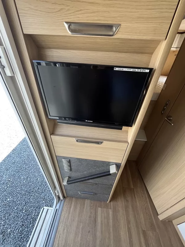 Niesmann+Bischoff iSmove 6.9Q - foto 13