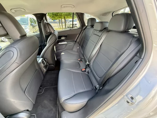 Mercedes-Benz GLC 220 d 4MATIC - foto 16