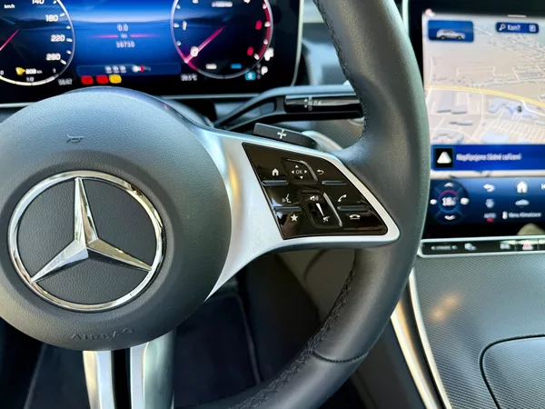 Mercedes-Benz GLC 220 d 4MATIC - foto 29