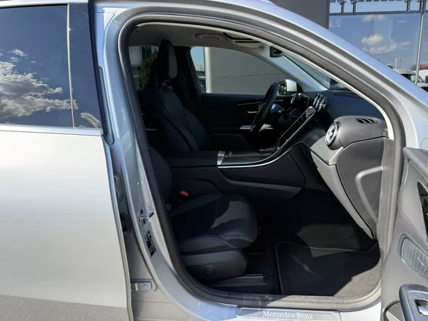 Mercedes-Benz GLC 220 d 4MATIC - foto 38