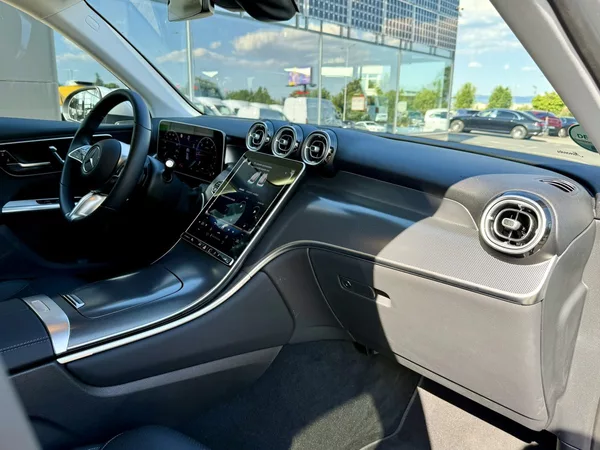 Mercedes-Benz GLC 220 d 4MATIC - foto 40