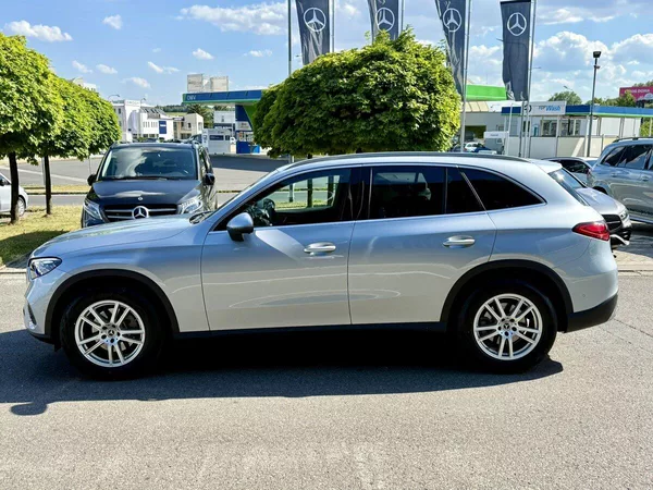 Mercedes-Benz GLC 220 d 4MATIC - foto 5