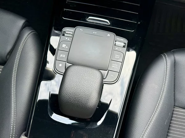 Mercedes-Benz CLA 250 e - foto 15
