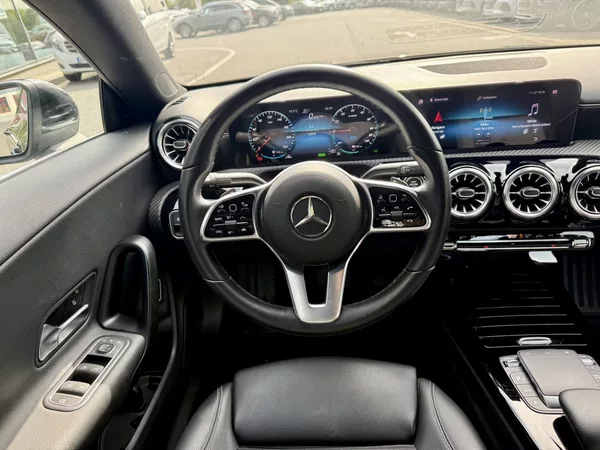 Mercedes-Benz CLA 250 e - foto 17
