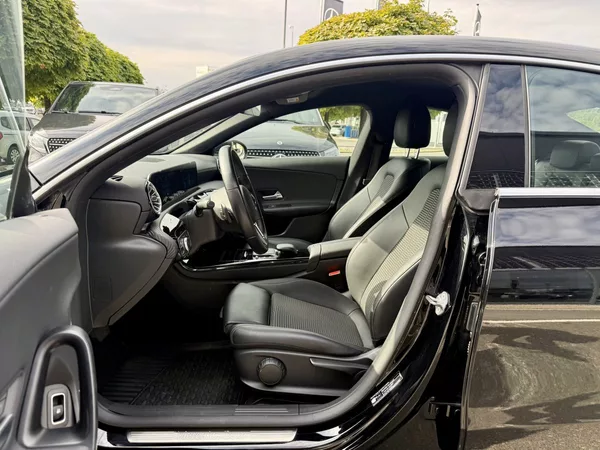 Mercedes-Benz CLA 250 e - foto 20