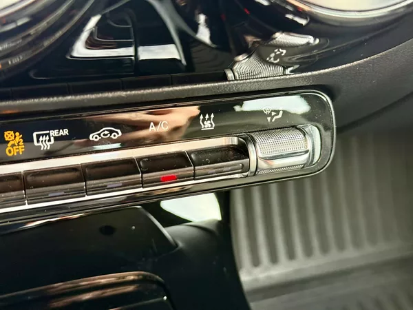 Mercedes-Benz CLA 250 e - foto 30