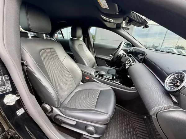 Mercedes-Benz CLA 250 e - foto 33