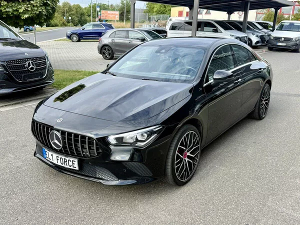 Mercedes-Benz CLA 250 e - foto 36