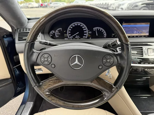 Mercedes-Benz CL 500 4MATIC - foto 26