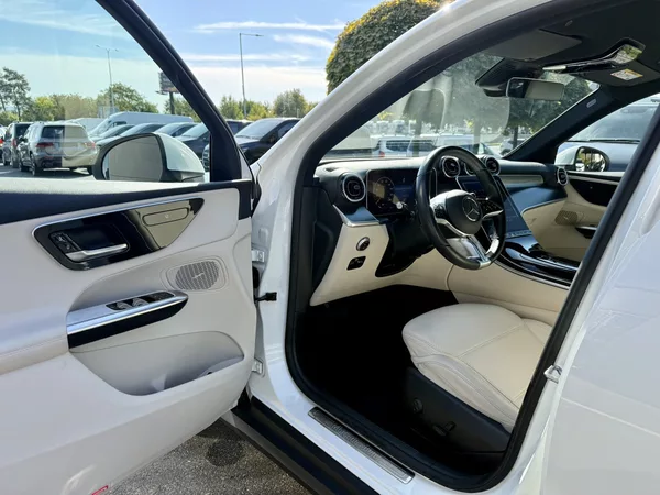 Mercedes-Benz GLC 220 d 4MATIC SUV - foto 23